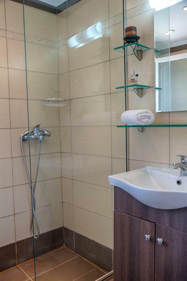 Modern Eco Friendly Villa Close To Town Pelekas Ngoại thất bức ảnh